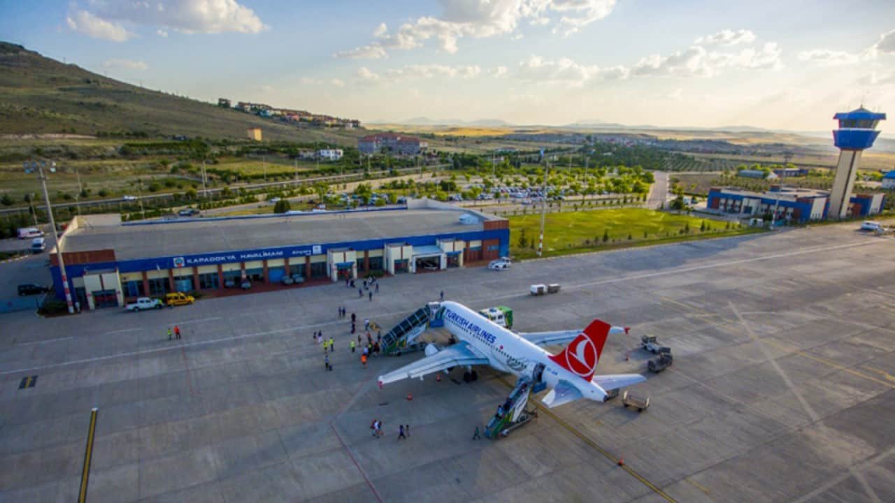 Nevşehir Havalimanından Otele Özel Transfer